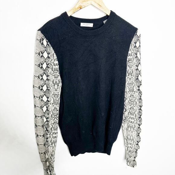 Equipment Femme $325 Cashmere Crewneck Sweater Reptile Snake Print Size M - Picture 2 of 11